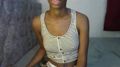 Charming pie online show from 01/06/25, 07:35