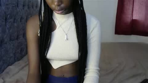 Charming pie online show from 01/10/25, 09:13