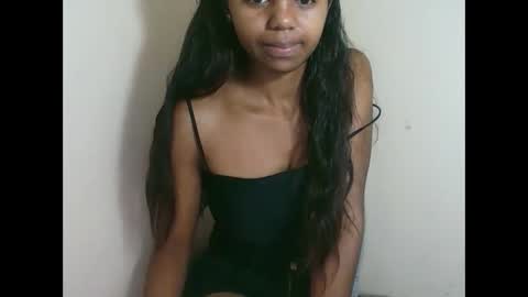 prettiethalia online show from 10/26/25, 08:31