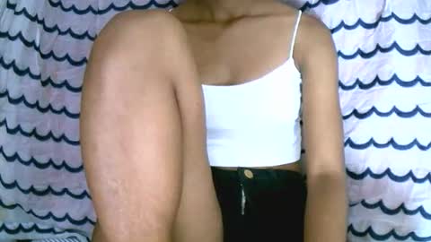 Snapshot of prettiethalia chatting on 01/08/26, 07:32 prettiethalia online show from 01/08/26, 07:32