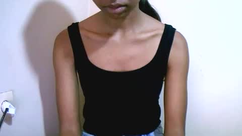 Snapshot of prettiethalia chatting on 02/05/26, 09:03 prettiethalia online show from 02/05/26, 09:03