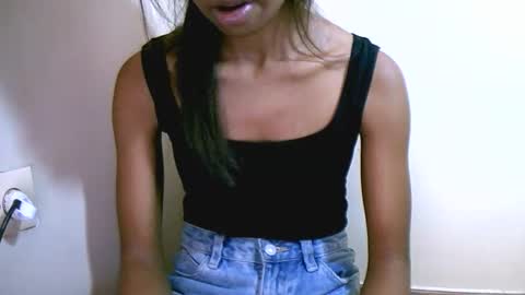 Snapshot of prettiethalia chatting on 02/07/26, 10:08 prettiethalia online show from 02/07/26, 10:08