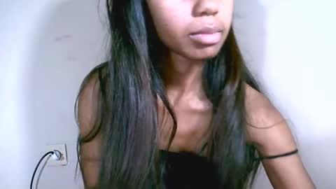 Snapshot of prettiethalia chatting on 02/17/26, 07:09 prettiethalia online show from 02/17/26, 07:09