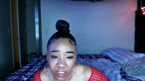 Yasmine pretty online show from 03/09/25, 09:36