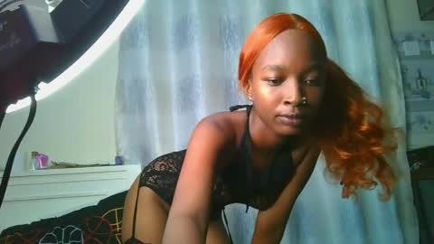 pretty__lisa online show from 04/14/26, 08:09