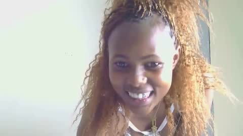 pretty_africanah online show from 05/09/26, 04:23