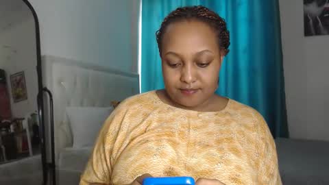 Snapshot of pretty_annah chatting on 05/10/26, 10:42 Annah online show from 05/10/26, 10:42