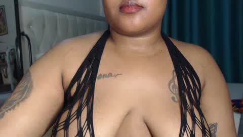 Snapshot of pretty_annah chatting on 06/14/26, 03:58 Annah online show from 06/14/26, 03:58