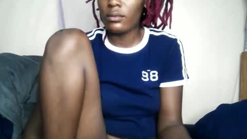 pretty_ass07 online show from 05/18/26, 02:18