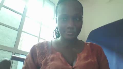 Snapshot of pretty_beib chatting on 03/12/25, 10:48 Karol online show from 03/12/25, 10:48