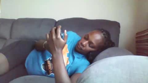 Snapshot of pretty_beib chatting on 05/01/26, 07:02 Karol online show from 05/01/26, 07:02