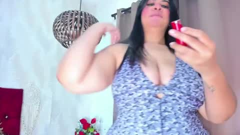 Snapshot of pretty_bigboobs_ chatting on 02/21/25, 04:18 Carla online show from 02/21/25, 04:18