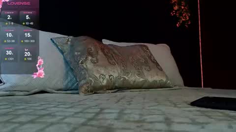 pretty_cristal22 online show from 02/06/26, 01:25