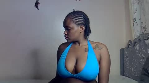 pretty_daina3 online show from 04/04/26, 06:16