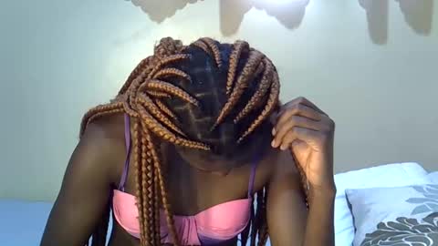 pretty_daniella online show from 03/12/25, 09:55