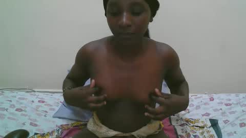 pretty online show from 02/08/26, 05:05