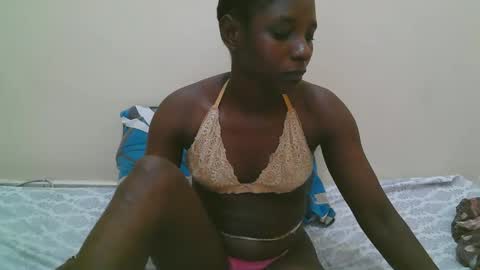 pretty online show from 03/04/26, 03:56