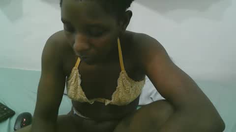 pretty online show from 04/06/26, 12:19