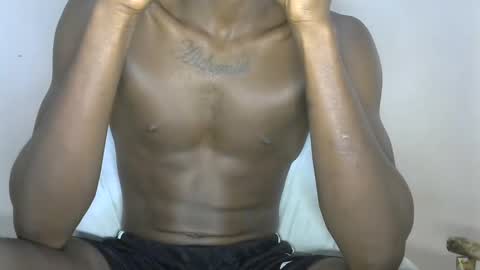 Pretty dollx01 online show from 03/12/25, 04:30