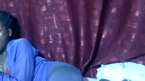 Snapshot of pretty_ebby chatting on 06/16/26, 02:09 pretty_ebby online show from 06/16/26, 02:09