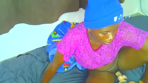 riri online show from 09/18/25, 08:33