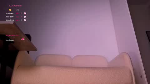 Snapshot of pretty_helga chatting on 07/17/26, 11:17 pretty_helga online show from 07/17/26, 11:17