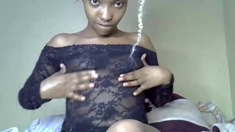 Jaz online show from 11/05/25, 01:33