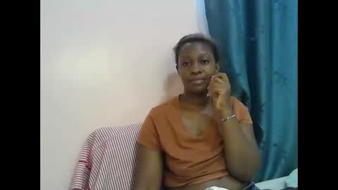 pretty_kylah online show from 10/04/25, 08:45