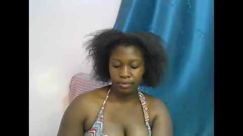 pretty_kylah online show from 10/14/25, 02:56