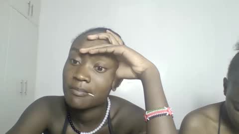 pretty luv1 online show from 01/15/26, 08:12