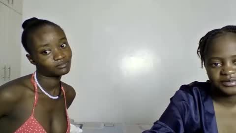 pretty luv1 online show from 01/19/26, 08:29