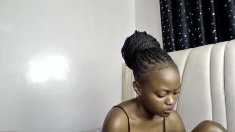 pretty luv1 online show from 02/25/26, 09:08