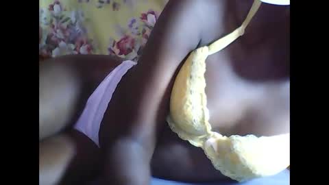 Snapshot of pretty_mine chatting on 01/03/25, 12:19 pretty time online show from 01/03/25, 12:19