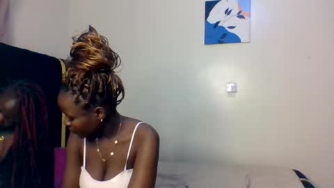 naya online show from 02/12/26, 07:09