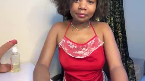 Pretty peaches online show from 04/11/26, 10:58