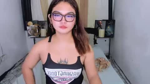Snapshot of pretty_percy chatting on 06/27/26, 02:34 hi im percy online show from 06/27/26, 02:34