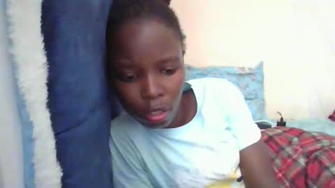 Snapshot of pretty_petite_ebony chatting on 05/06/26, 10:09 pretty_petite_ebony online show from 05/06/26, 10:09