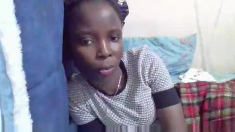 Snapshot of pretty_petite_ebony chatting on 05/07/26, 06:46 pretty_petite_ebony online show from 05/07/26, 06:46