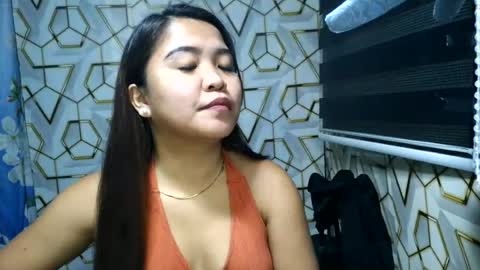 Snapshot of pretty_pharsa chatting on 07/23/26, 04:05 pretty_pharsa online show from 07/23/26, 04:05