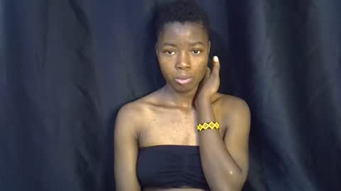 Snapshot of pretty_queen18 chatting on 02/23/25, 01:21 NASH online show from 02/23/25, 01:21