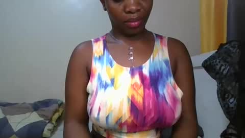 pretty_shila online show from 10/04/25, 12:58