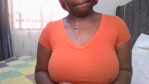 pretty_shila online show from 01/13/26, 09:36