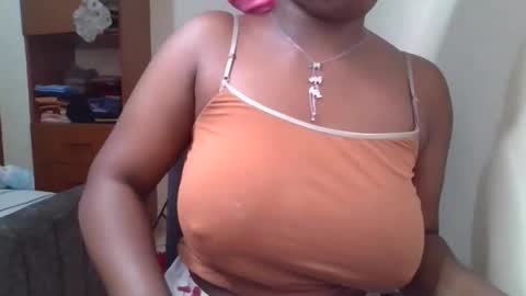 pretty_shila online show from 02/27/26, 11:10