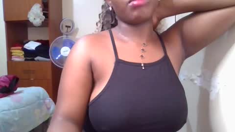 pretty_shila online show from 05/16/26, 10:36