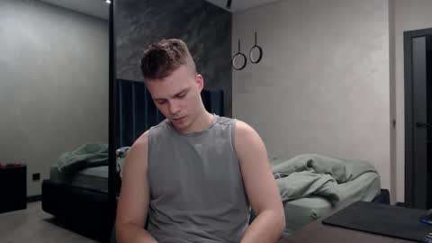 Justin online show from 12/02/25, 05:08