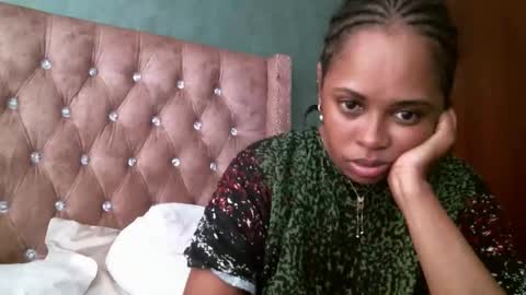 zii online show from 04/03/26, 08:01