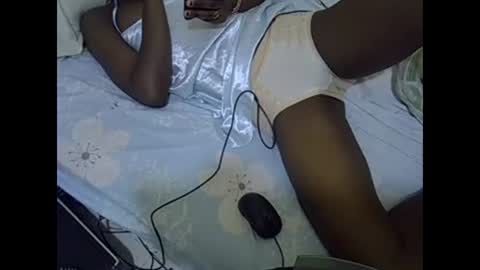 prettyalma online show from 12/20/24, 09:06