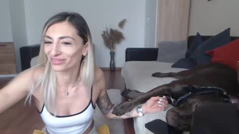 Alma online show from 02/26/25, 12:03