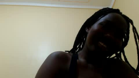 Snapshot of prettybabie12 chatting on 08/08/26, 09:28 prettybabie12 online show from 08/08/26, 09:28