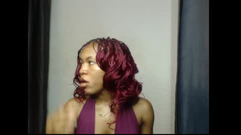 helen online show from 04/18/26, 07:07